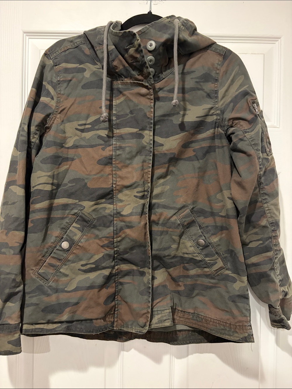 American Eagle Outfitters Kids Camo Hooded Jacket - Olive/Brown/Gray